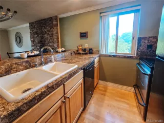 Photo #5: 5778647 Listing