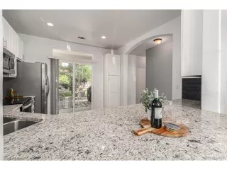 Photo #6: 5778685 Listing 