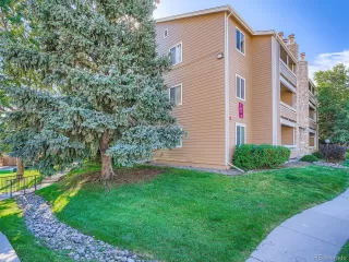 More Details about MLS # 5779581 : 1074 S DEARBORN ST 306 AURORA CO 80012