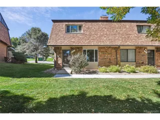 Photo #2: 5781123 Listing