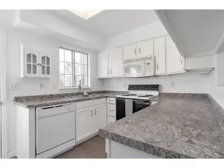 Photo #3: 5782249 Listing