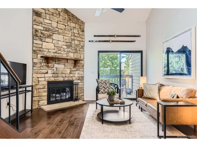 MLS: 5783182 Condo For Sale