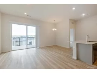 Photo #4: 5786673 Listing 