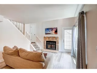 Photo #3: 5786912 Listing