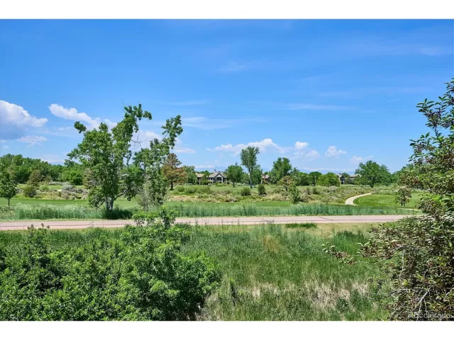 MLS: 5787533 Condo For Sale