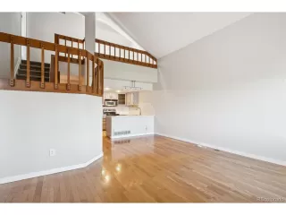 Photo #5: 5787533 Listing