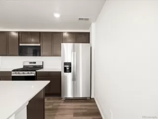 Photo #4: 5788574 Listing