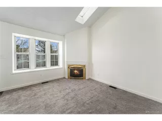 Photo #4: 5792262 Listing