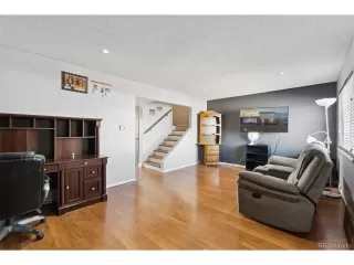 Photo #6: 5794810 Listing