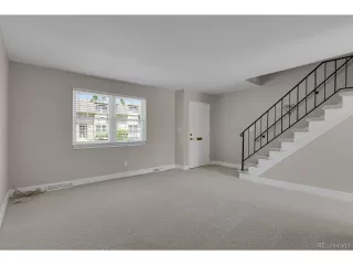 Photo #6: 5795951 Listing