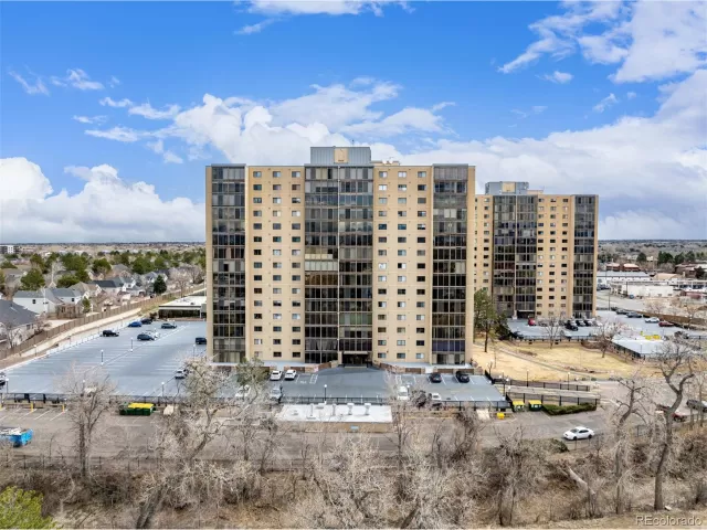 MLS: 5796393 Condo For Sale