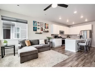 Photo #4: 5796862 Listing