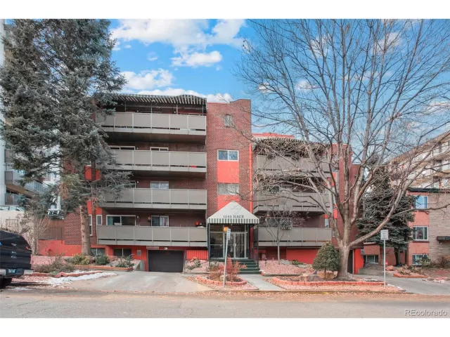 MLS: 5798432 Condo For Sale