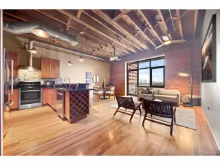 Photo #2: 5799492 Listing