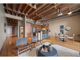 Photo #5: 5799492 Listing