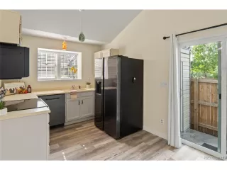 Photo #5: 5801094 Listing 