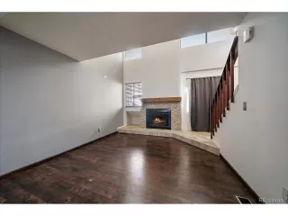 Photo #3: 5801815 Listing