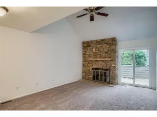 Photo #5: 5802067 Listing