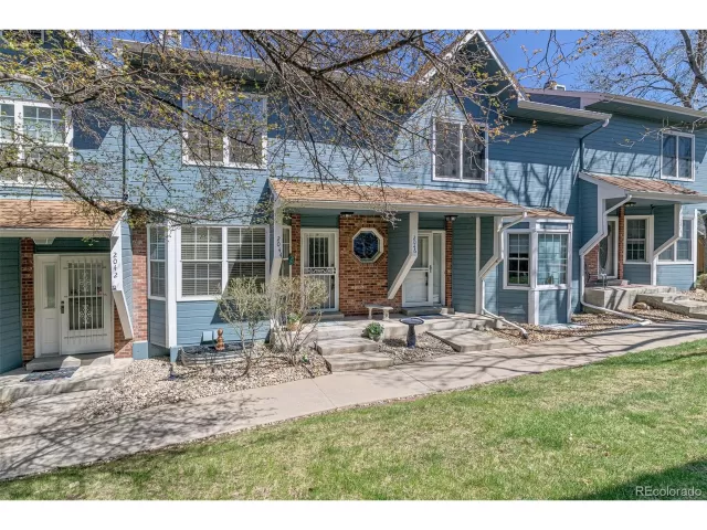 MLS: 5802944 Condo For Sale