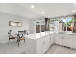 Photo #4: 5803931 Listing 