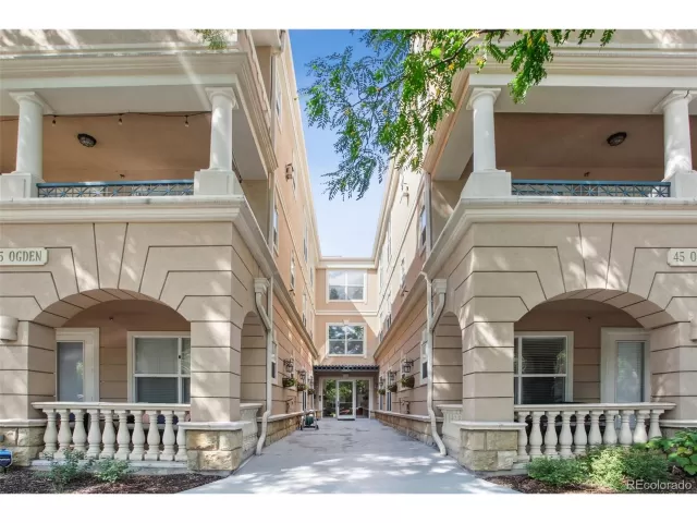 MLS: 5805204 Condo For Sale