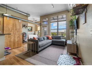 Photo #5: 5805707 Listing