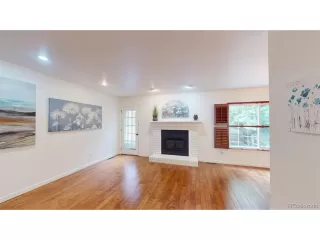 Photo #5: 5806094 Listing