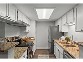 Photo #6: 5806168 Listing