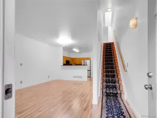 Photo #2: 5806416 Listing
