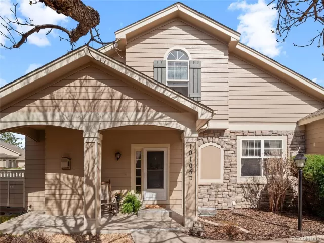 MLS: 5806856 Condo For Sale