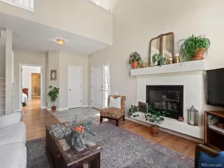 Photo #3: 5806856 Listing