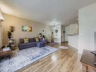 Photo #3: 5806920 Listing