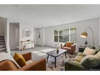 Photo #5: 5807107 Listing