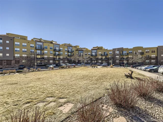 MLS: 5812364 Condo For Sale
