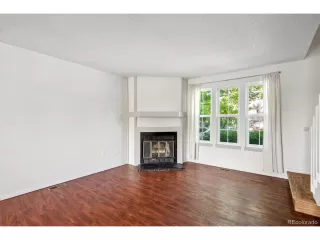 Photo #4: 5813444 Listing