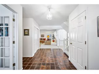 Photo #2: 5814955 Listing