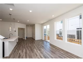 Photo #6: 5819335 Listing