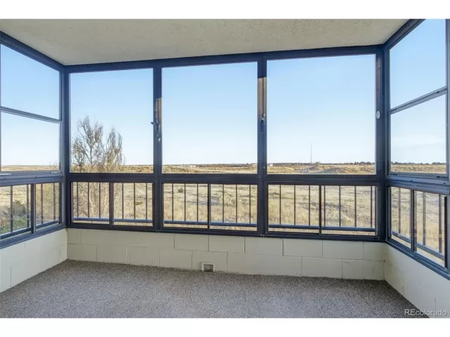 MLS: 5819393 Condo For Sale