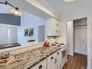 Photo #3: 5819955 Listing 