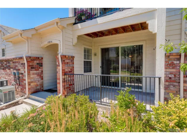 MLS: 5820237 Condo For Sale