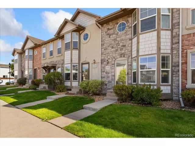 MLS: 5820456 Condo For Sale