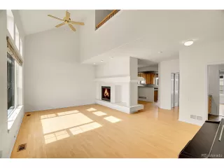 Photo #5: 5823902 Listing