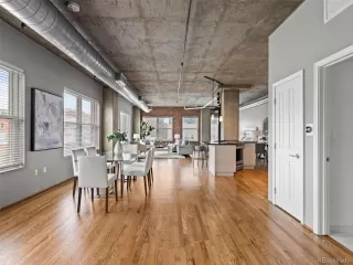 Photo #3: 5824073 Listing 