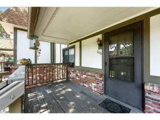 Photo #6: 5833560 Listing