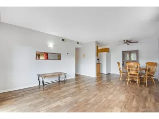 Photo #2: 5834187 Listing 