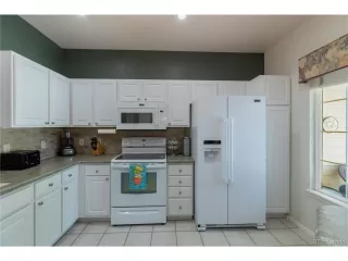 Photo #4: 5834838 Listing