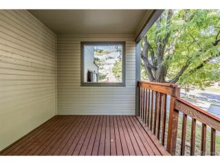 Photo #5: 5835038 Listing