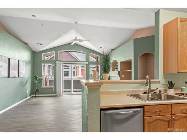 MLS: 5835314 Condo For Sale