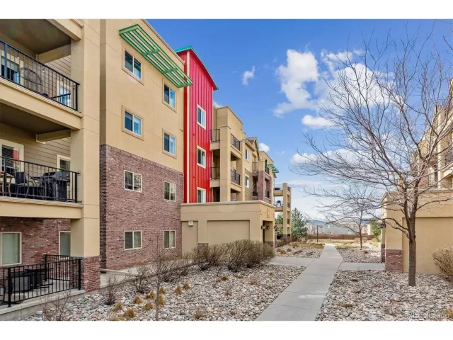 MLS: 5843939 Condo For Sale