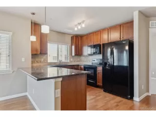 Photo #4: 5843939 Listing